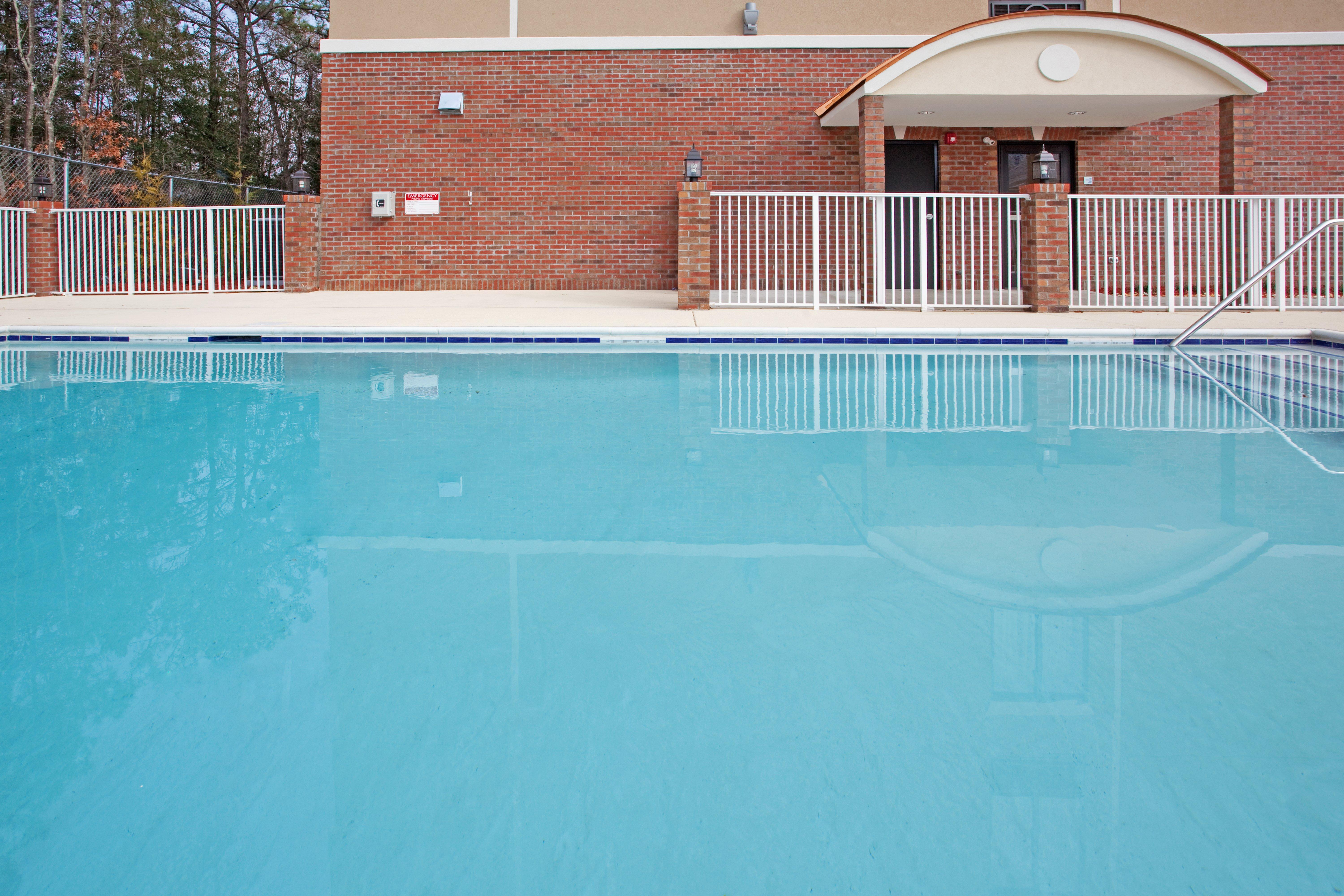 Holiday Inn Express Hotel & Suites Hope Mills-Fayetteville Airport By Ihg Ngoại thất bức ảnh