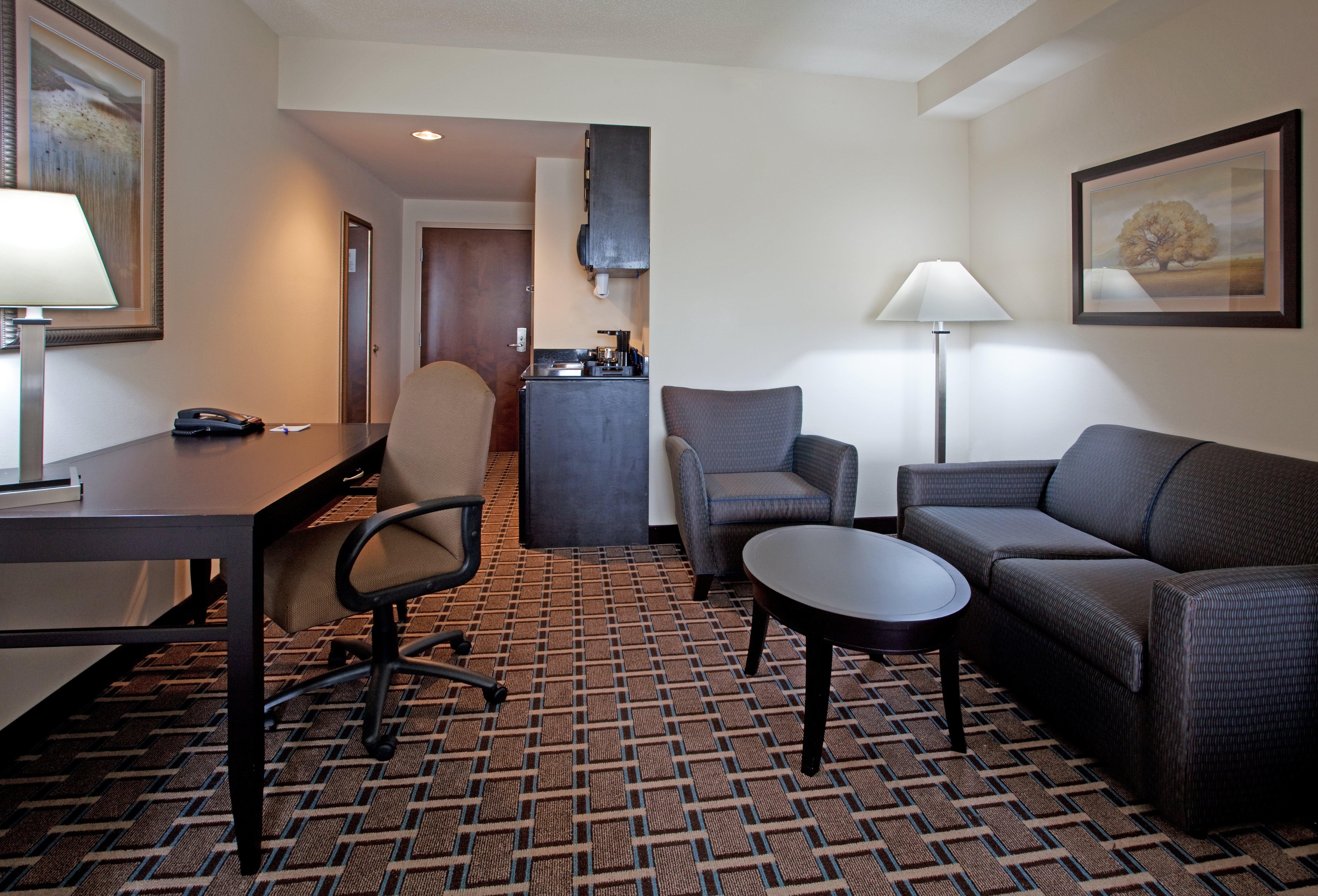 Holiday Inn Express Hotel & Suites Hope Mills-Fayetteville Airport, An Ihg Hotel Phòng bức ảnh