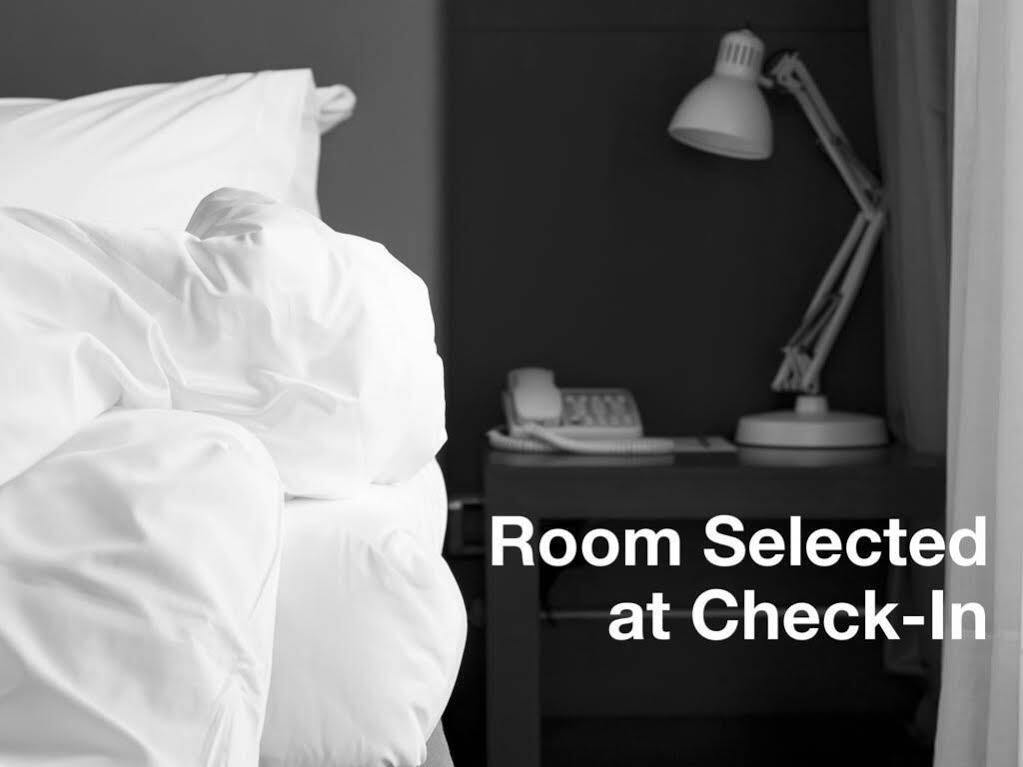 Holiday Inn Express Hotel & Suites Hope Mills-Fayetteville Airport By Ihg Ngoại thất bức ảnh